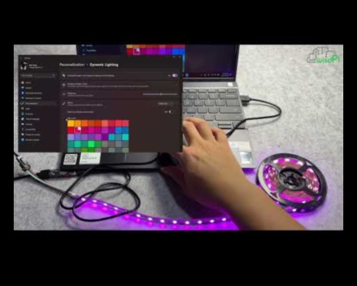 RGB Rhapsody: Φορητοί υπολογιστές με δυναμικές οθόνες φωτισμού